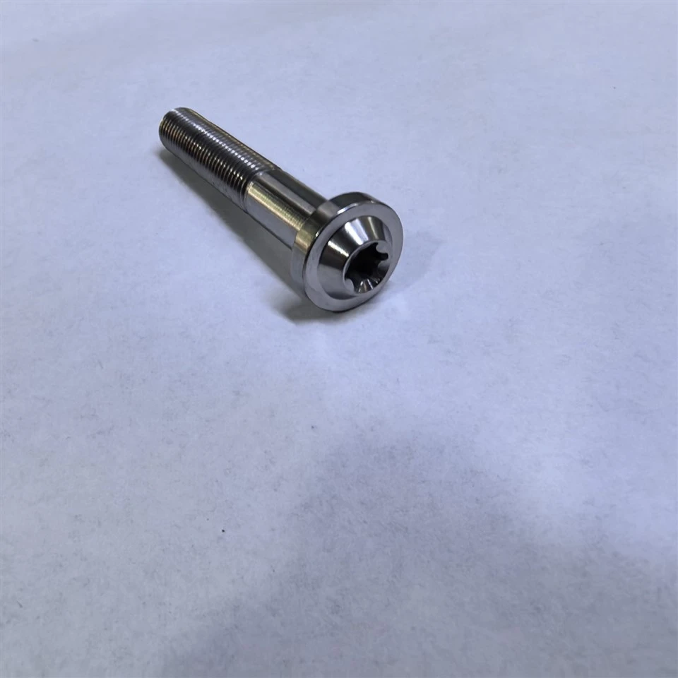Titanium legering bouten